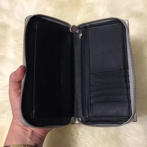 Rebecca Minkoff Marble Wallet - Picture 3 of 6